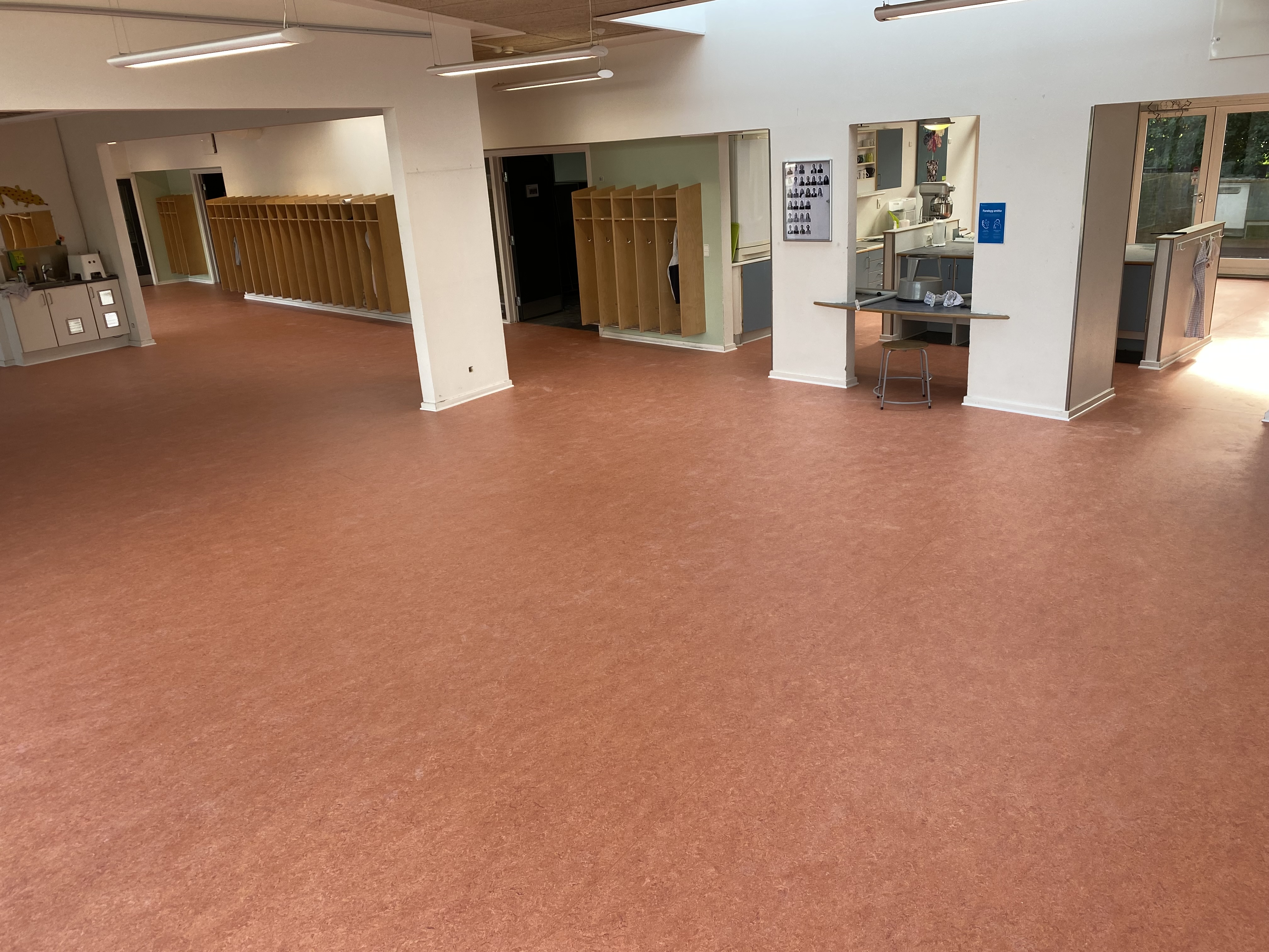 Vester Nebel Skole - Udskiftning af gulve i SFO